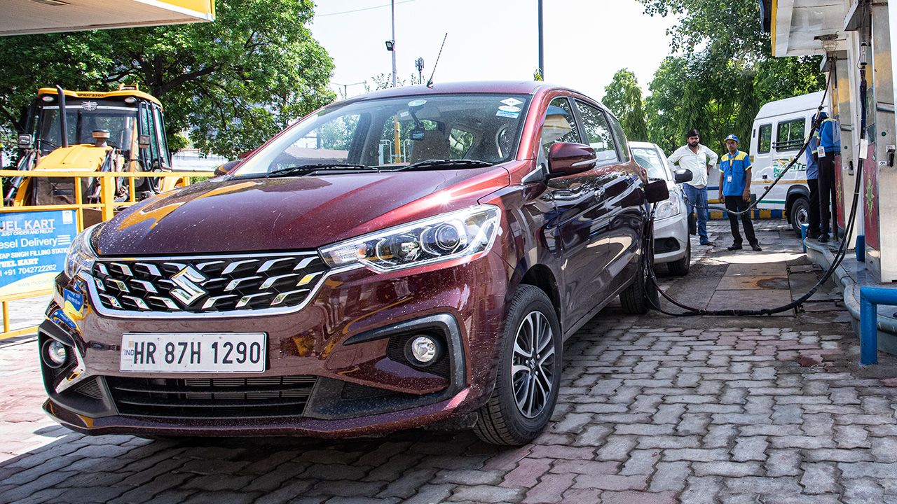 Maruti Suzuki Ertiga CNG, Discover what’s new in the New Maruti Ertiga 2025 – India’s favorite 7-seater MPV with 26.11 km/kg CNG mileage, smart hybrid tech, updated features, and a starting price of ₹8.96 lakh.